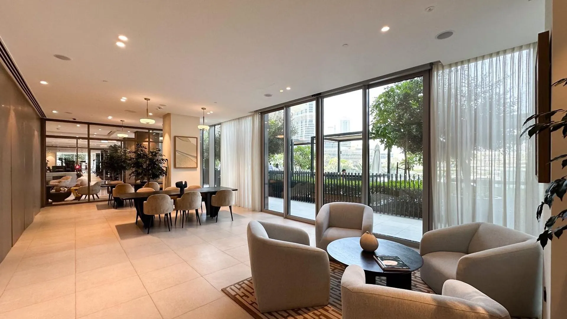 Neyazi Homes - Elegant 1Br Apartment In Grande, Downtown, Dubai