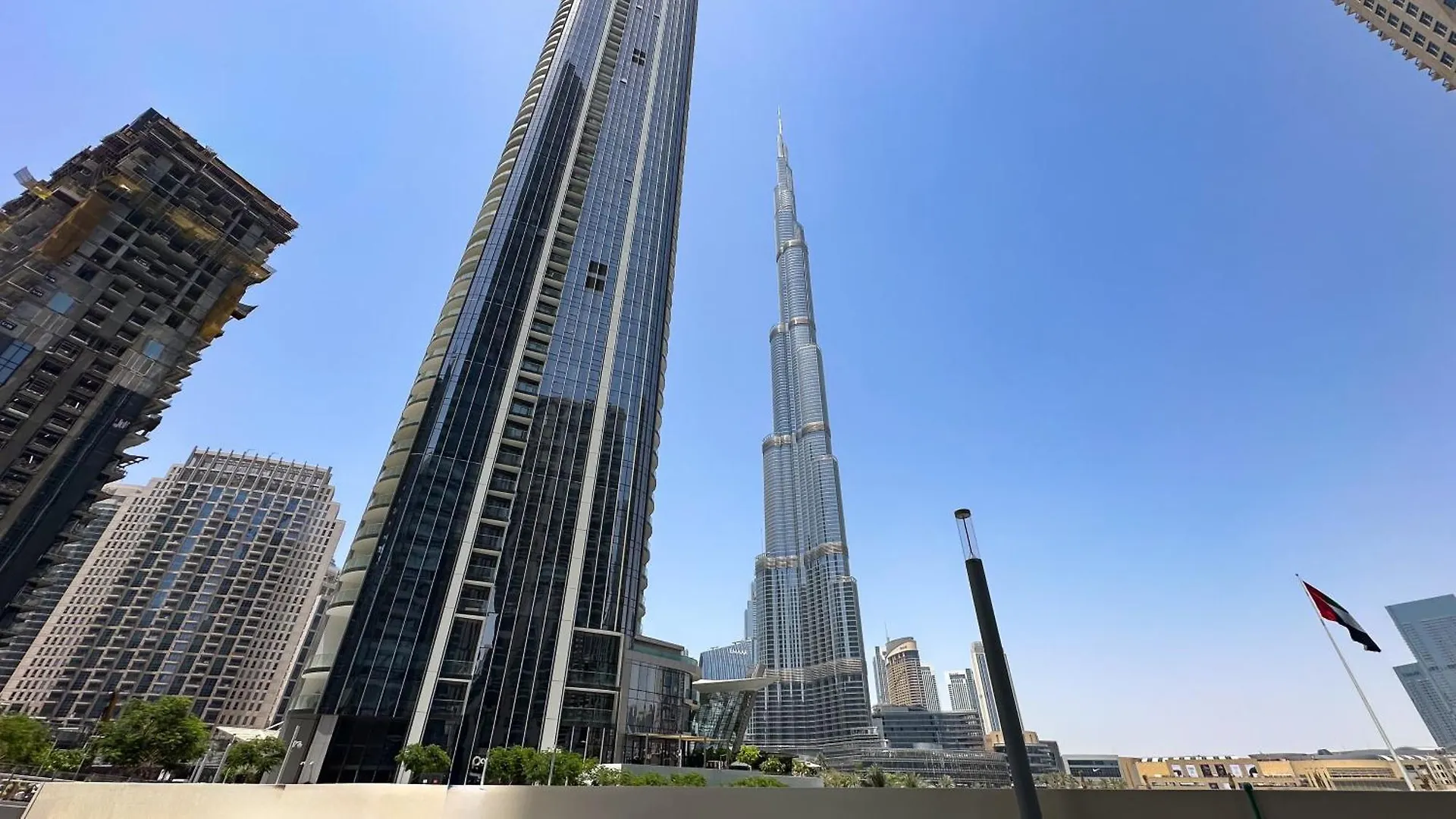 Neyazi Homes - Elegant 1Br Apartment In Grande, Downtown, Dubai United Arab Emirates